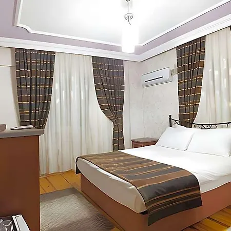 Hotel Melrose Kavakbasi